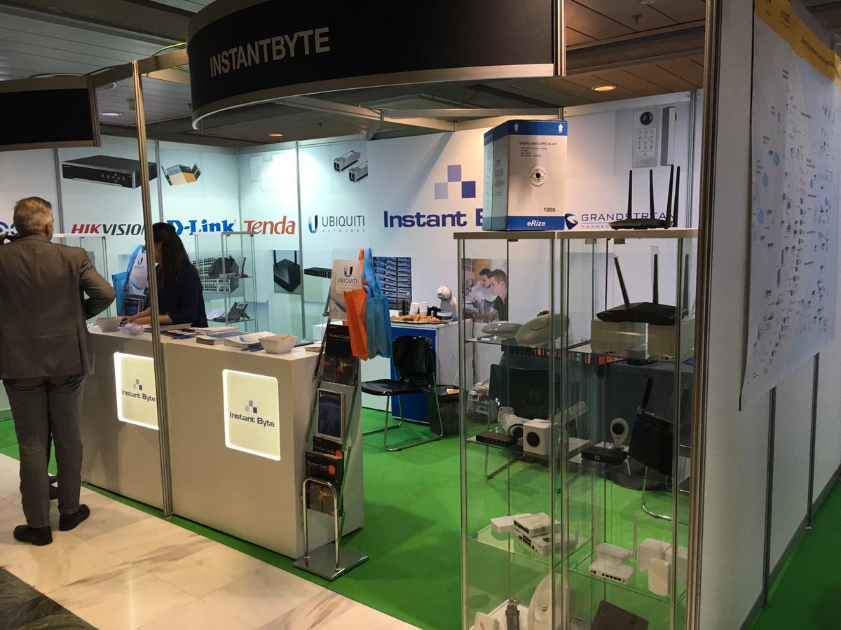 TendaSpain's tweet photo. Estamos en #Acutel2018 junto a @InstantByte en #Granada. Dando a conocer nuestros equipos https://t.co/FD89qHBcGl https://t.co/HuMEZxES8p