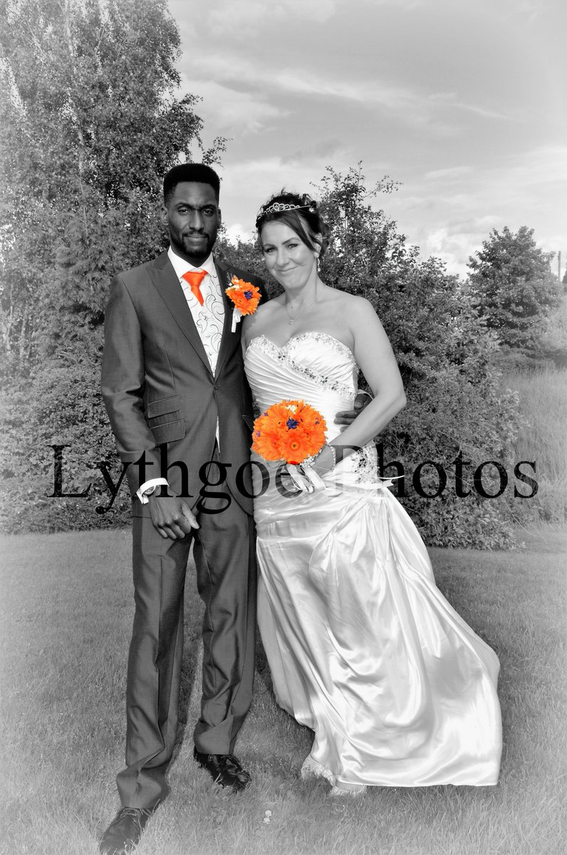 Save some money on your wedding photography we have a great #BlackFriday offer up to 20% off #wedding photography &amp; videography all you have to do is get in touch &amp; book an appointment within the next 4 days full details &amp; t's&amp;c's on our website