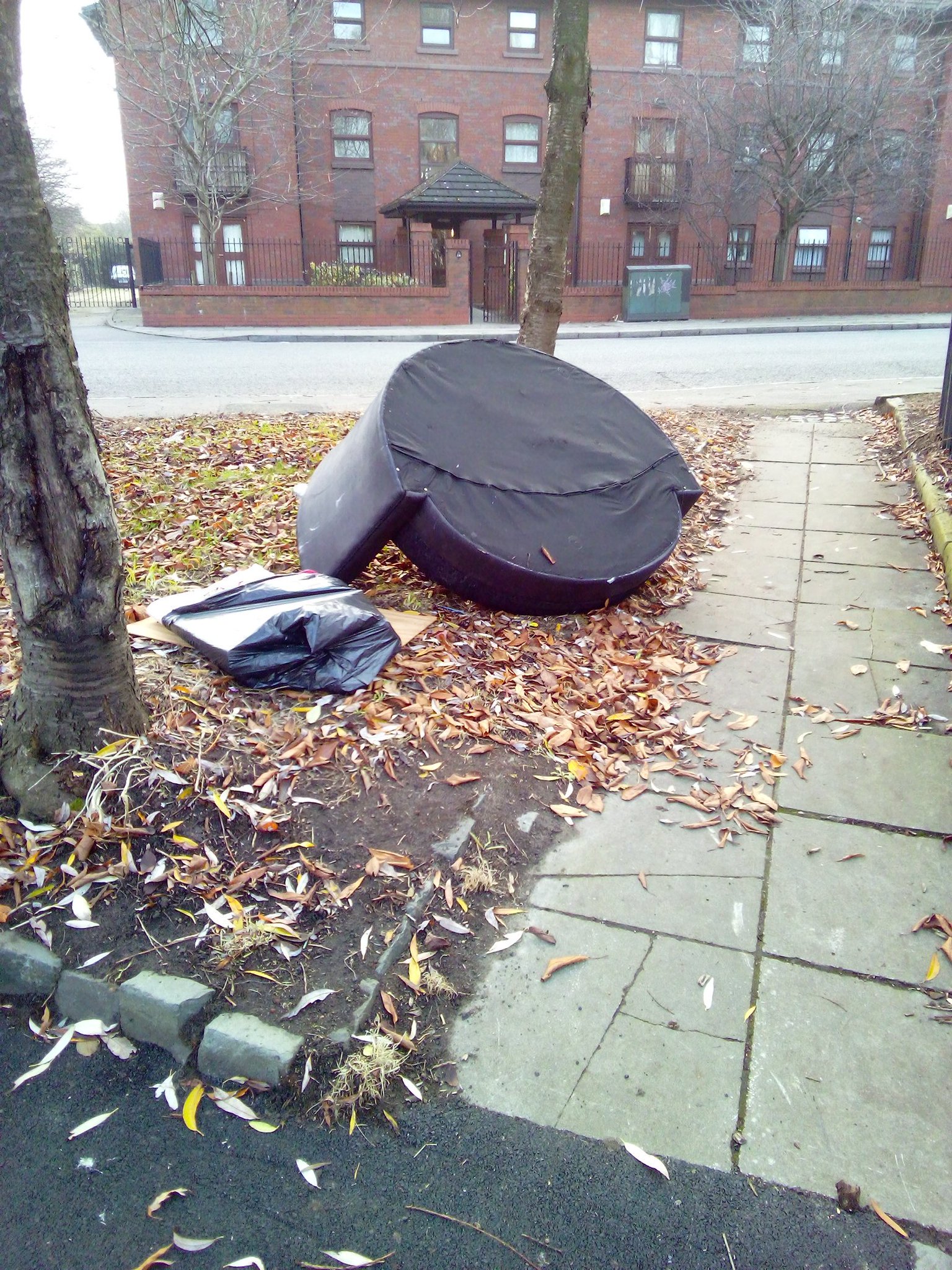 Abandoned Couches Of Liverpool On Twitter Abandoned Couch