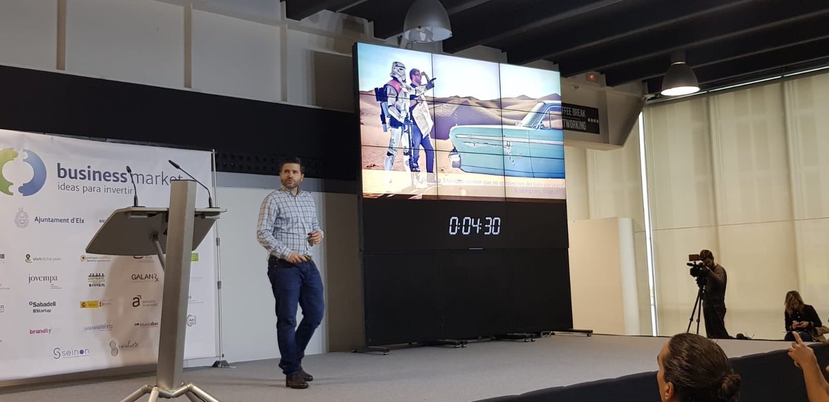 ceeielche's tweet photo. @Anfechem #Oscilum y @travelestapp ya han presentado sus proyectos en @businessmarket_  #emprendedores https://t.co/t51dSDzLRa