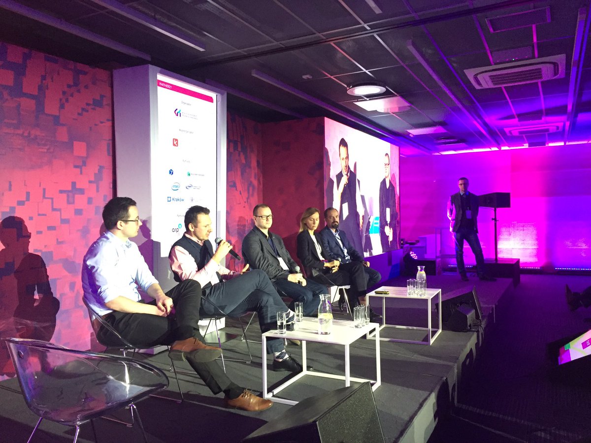 State of #blockchain 2018 na  #InnowacyjnaEuropa2018, konferencji <a href="/innowacjePL/">KPI</a>  w <a href="/lifescience_pl/">LifeScience Kraków</a> #ie2018 #kpi <a href="/Jacek_Czarnecki/">jc</a> <a href="/jakublipinski/">Jakub Lipiński</a>