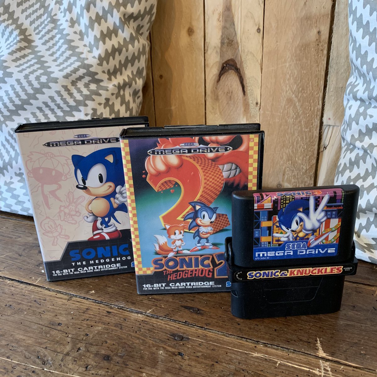 PhoenixCoffeeBN's tweet photo. It’s the Blue Blur himself! Sonic 1, 2, 3 and knuckles all here. Come and try to beat my record of 23 seconds to complete Emerald Hill zone act 1 and there may be a free coffee in it for you! https://t.co/NIHbBV3Cvj