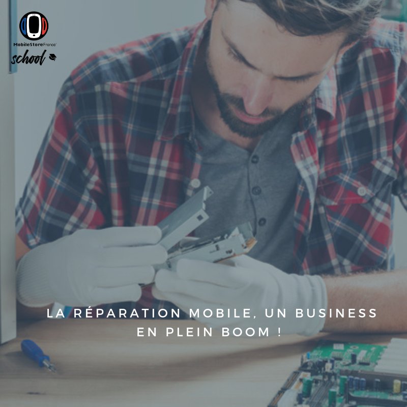 MobileStore France School tweet media