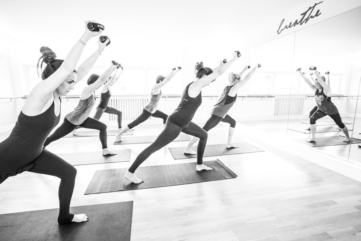MyLocalPilates's tweet photo. It's almost Party Season so all the more reason to workout before the fun commences! Join Carole for HIP Pilates® at 9am next Sat 1st Dec @vphthac #HighIntensityPowerPilates #Hackney #PreparetoSweat https://t.co/B5P73EGrBl
