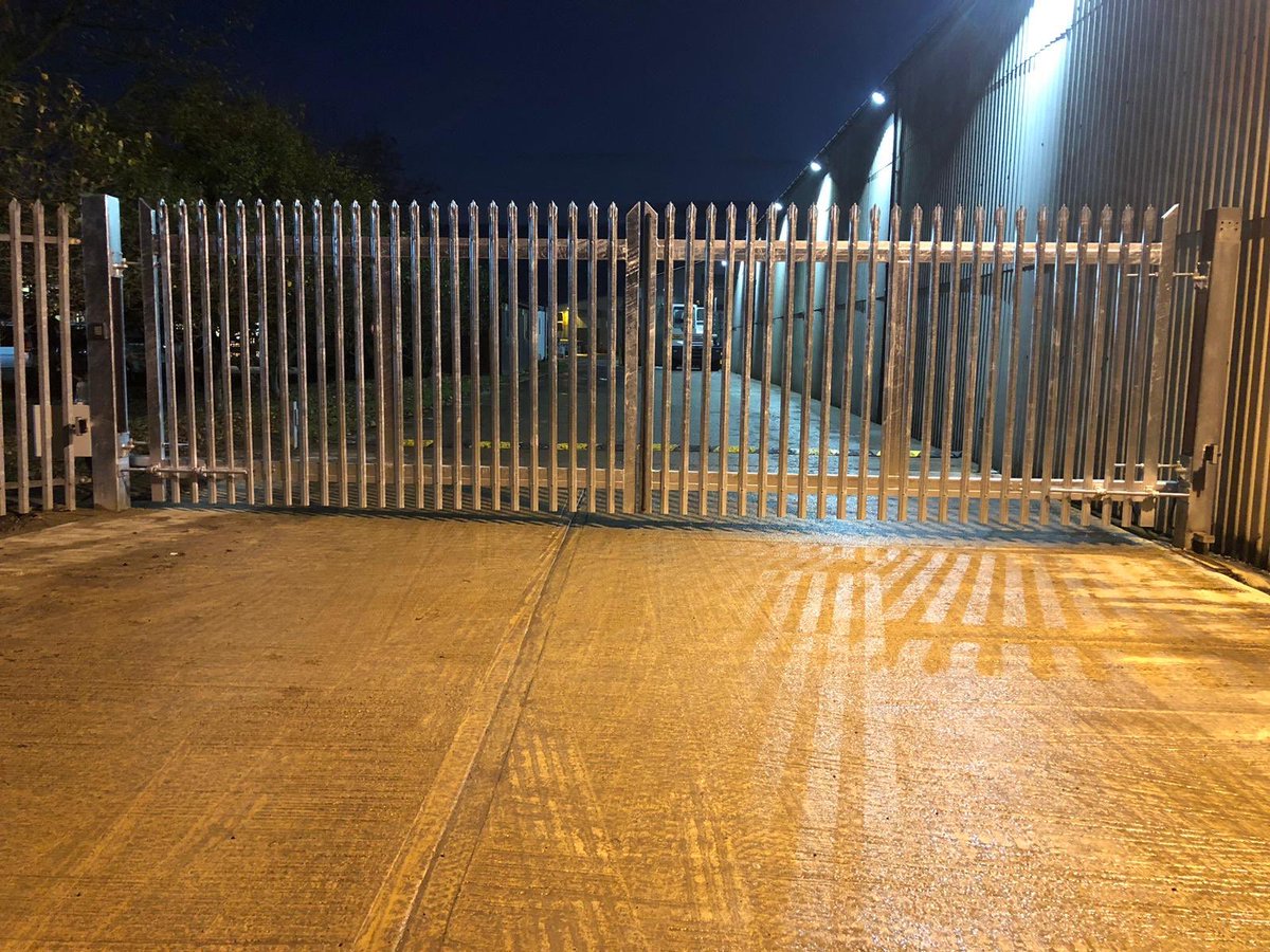 Electric Gates do not just provide security... they also assist with health &amp; safety ensuring pedestrians are kept separated from vehicles and high risk areas. 

Check out this pair of large palisade swing gates we did for a client in York! Automated with BFT P7 Hydraulic Rams