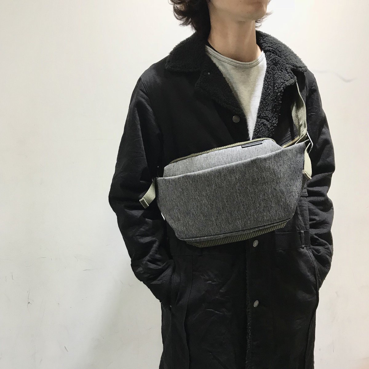 MSPC_NAGOYA's tweet photo. 【C&C】ISAR RED NOISE
ご好評いただいております"Cote&Ciel"小型ショルダータイプより千鳥格子のREDが入荷致しました。
一際目立つカラーリングの為、お洋服のワンポイントに最適です。
是非店頭にてご確認ください。
#MSPC
#ショルダー
#名古屋パルコ
#PARCO
#CoteCiel https://t.co/gpfR4ZHz41