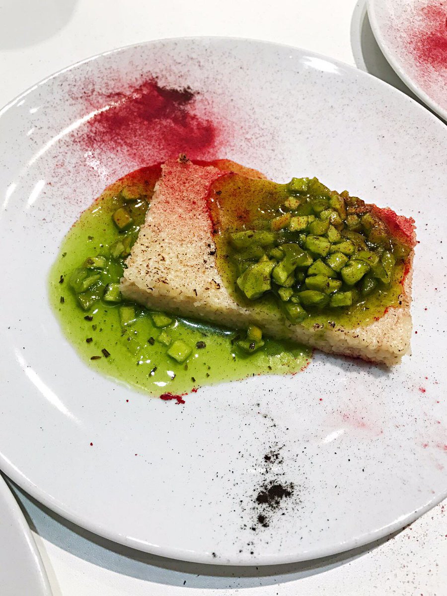 Foodpol's tweet photo. #foodpolcatering #foodconcept #foodart #foodstyle #foodlove #foodstagram #food #foodporn #foodpol #fingerfood #foodlover #foodstagram #fyling #flyingfingerfood #fairtrade #foodshare #foodventures #premiumcatering #premium #professionalchefs https://t.co/Gp409sNK9V