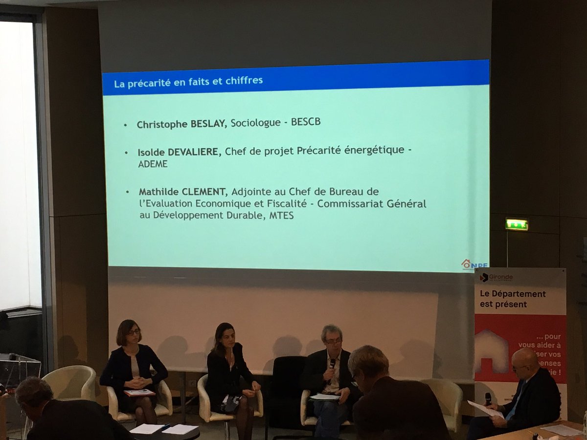 claire1gauthier's tweet photo. Recalling #EUSEW18 vulnerable consumers, active consumers with @TheresaMEP ; at #colloqueONPE @ademe sociologist C. Beslay inner study says [consumers] are not passive. They multiply strategies to manage discomfort from #energypoverty https://t.co/q847Hyvue0