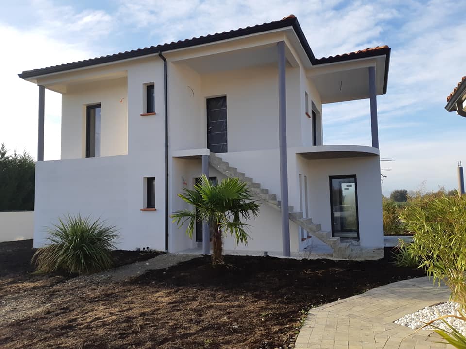 ConstructionsMu's tweet image. Fin de réalisation de cette très belle villa contemporaine à Longages
#constructionToulouse #constructeurToulouse #Constructeursdemaisons #Muret #Maisoncontemporaine #architectes #maisondesign #maisonsneuves #Maisontraditionnelle #devenirpropriétaire #Maisonderêve