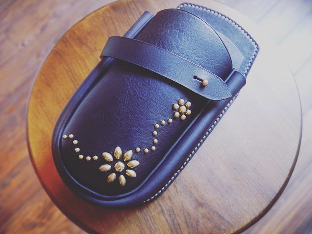 シザーケース　レザーハンドメイド a06170a270284faf2906cf5a1fd9ff