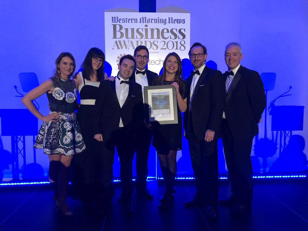sponge_learning's tweet photo. Still reeling from last night's win at #WMNbusinessawards where we picked up Best Tech or Creative Business and were highly commended as Exporter of the Year. Here we all are looking pleased as punch. Congratulations to all #FridayFeeling #FridayMotivation #digitallearning https://t.co/hzlMTTqGuh