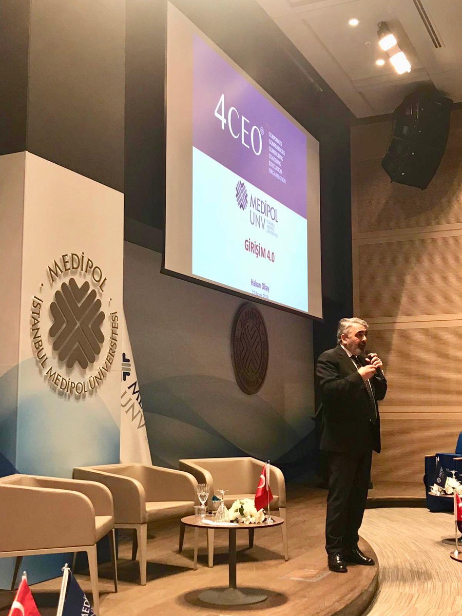 4CEOTR's tweet photo. #4CEO Üniversitelerde!
Eğitmenimiz Hakan Okay Medipol Üniversitesinde 21 Kasım 2018 çarşamba günü “ Girişimcilik 4.0” konulu sunumunu gerçekleştirdi. Katılımcılara ilgileri için teşekkür ederiz. #medipolüniversitesi #hakanokay #girişimcilik4.0 https://t.co/agliucbxQ7