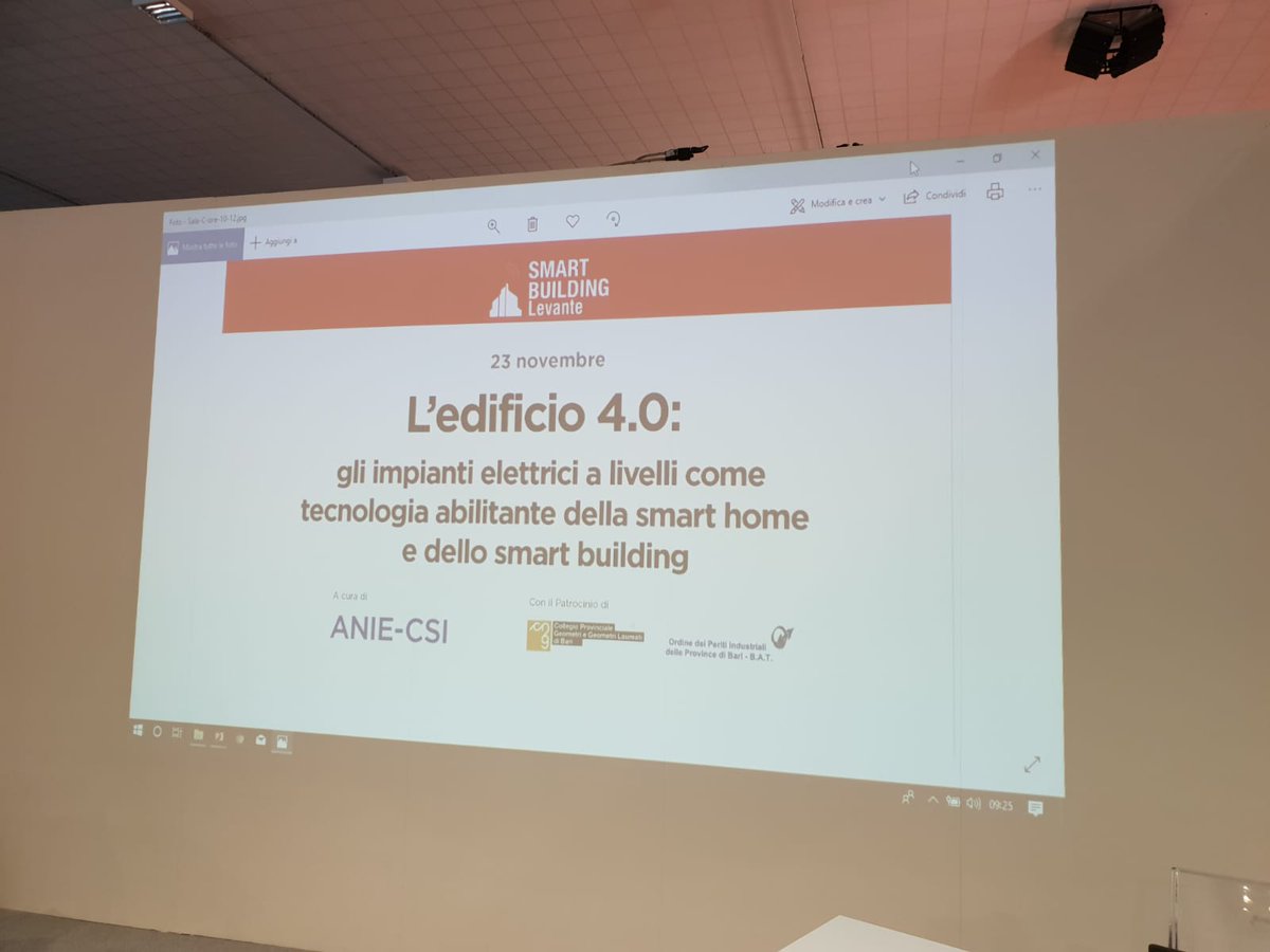 ANIE_Fed's tweet photo. Dalla classificazione degli #impianti #elettrici a livelli secondo la norma CEI 64-8 alla #SmartHome fino al #DigitalBuilding e #IoT. Questi i temi di oggi a @SmartBuildingIt al convegno organizzato da #ANIECSI. https://t.co/lDzufsQJcy