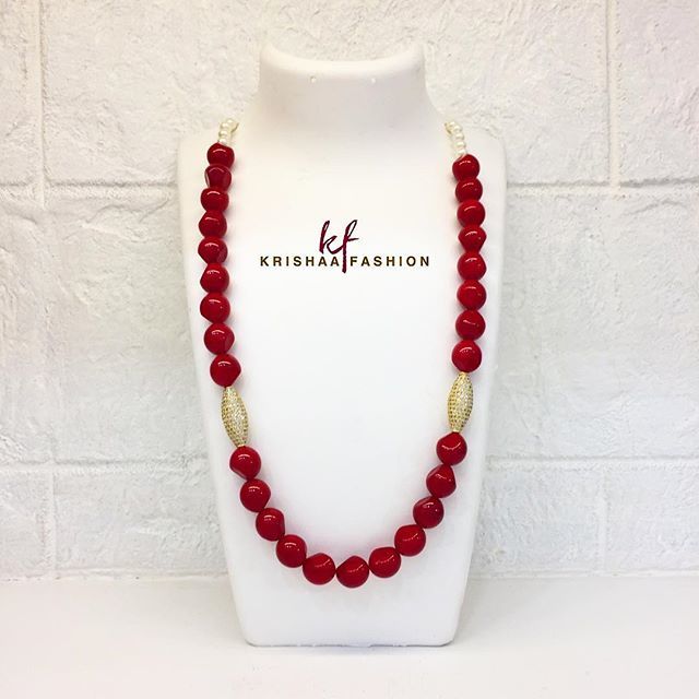 krishaafashion's tweet photo. Handcrafted Necklace; a combination of Shell Pearl & American Diamond Metal Beads
#fashion #accessories #jewelry #jewellery #necklace #shellpearl #pearl #beads #americandiamond #metal #handcrafted #style #wearyourstyle #fashionjewelry #womensfashion #wo… https://t.co/2P2AKLHzKP https://t.co/3g4tU9tWrT