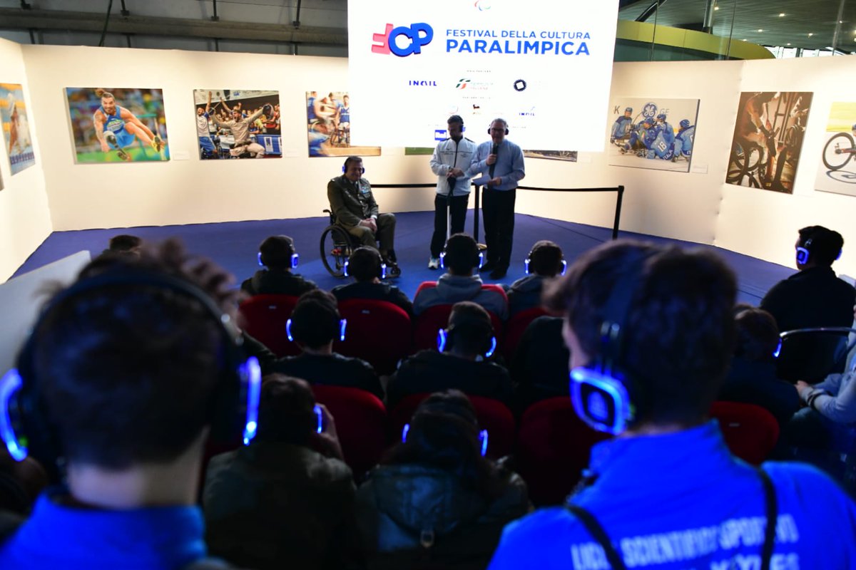 Anche noi al Festival della Cultura Paralimpica con Gianfranco Paglia, capitano del Gspd, Marco Iannuzzi, plurimedagliato a @InvictusSydney e Monica Contrafatto.Lanciato un video alla presenza del ministro Trenta e Luca Pancalli che evidenzia la voglia di non mollare <a href="/CIPnotizie/">Comitato Italiano Paralimpico</a>
