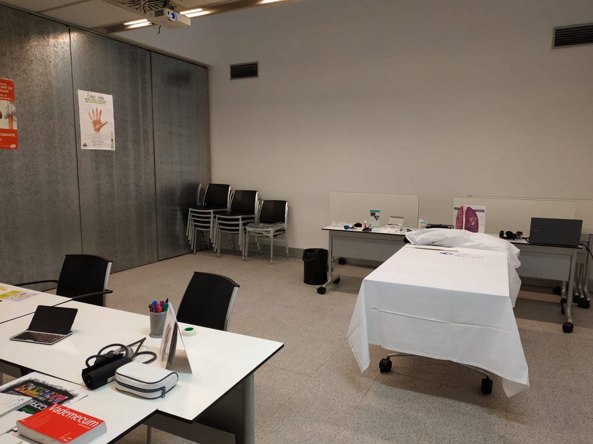 osatzen's tweet photo. ⏳ 🔬📉Escape Room. #Osatzen 2018
➡️Escape Room. 6 gela, 6 kasu kliniko.
Lortuko al dezu 20 minututan ateratzea?
➡️6 habitaciones, 6 casos clínicos
¿conseguirás salir en 20 minutos? https://t.co/qHT5j7YtCP