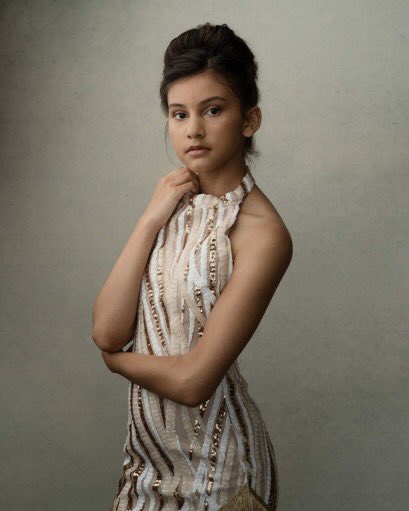 Fine art children’s portraiture, some of my latest work... #TunbridgeWells #childportraits #childrensphotography #fineartphotography #fineart #elinchrom #gravitybackdrops <a href="/GravityBackdrop/">GravityBackdrops</a> @ElinchromLTD <a href="/Lencarta/">Lencarta UK</a>