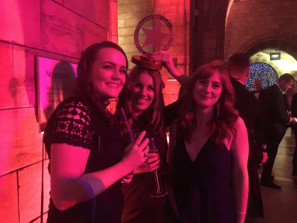 more2lifeltd's tweet photo. FIVE IN A ROW! Thank you so much to every adviser who gave us a Five Star rating in this year’s #FASA2018 awards, our fifth top rating in a row. A testament to our #brightthinking #modernlending approach to adviser support 😊 https://t.co/bHGjDJxdy7