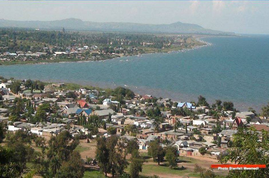FrumenceBoroto's tweet photo. #Moba, anciennement #Baudouinville ou Boudewijnstad, est un territoire et une ville de la province du #Tanganyika en République démocratique du #Congo (#RDC). Moba possède un aéroport et une plage magnifique.
https://t.co/rpfD3dGpZb
#VisitDRC #VisitezRDC https://t.co/rJlYgogCFi