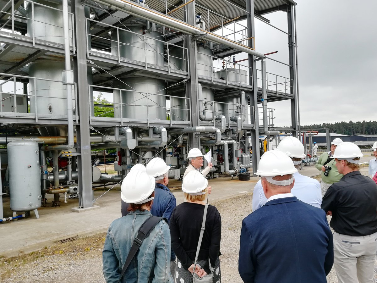 HTCycle_ag's tweet photo. HTCycle’s technology successfully recovers near 💯% of the #phosphorus from #biomass and industrial #waste, while safely and efficiently removing 95% of the heavy metals.➡️ https://t.co/jl7ogbHggy  #RenewableEnergy #HydrothermalCarbonization #SewageSludge #wastetreatment https://t.co/M21VnC9elS