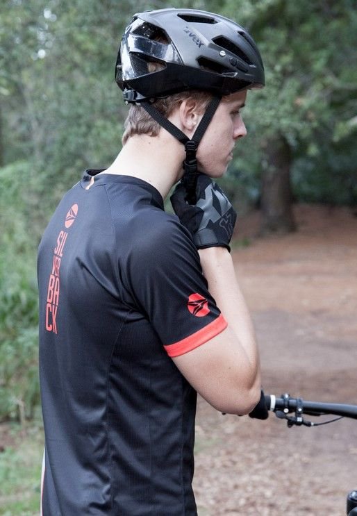 Choose your trail. We have the right gear for any trail. 

Shop Now 👉   buff.ly/2KhnSMh #SilverbackGear #SilverbackBikes