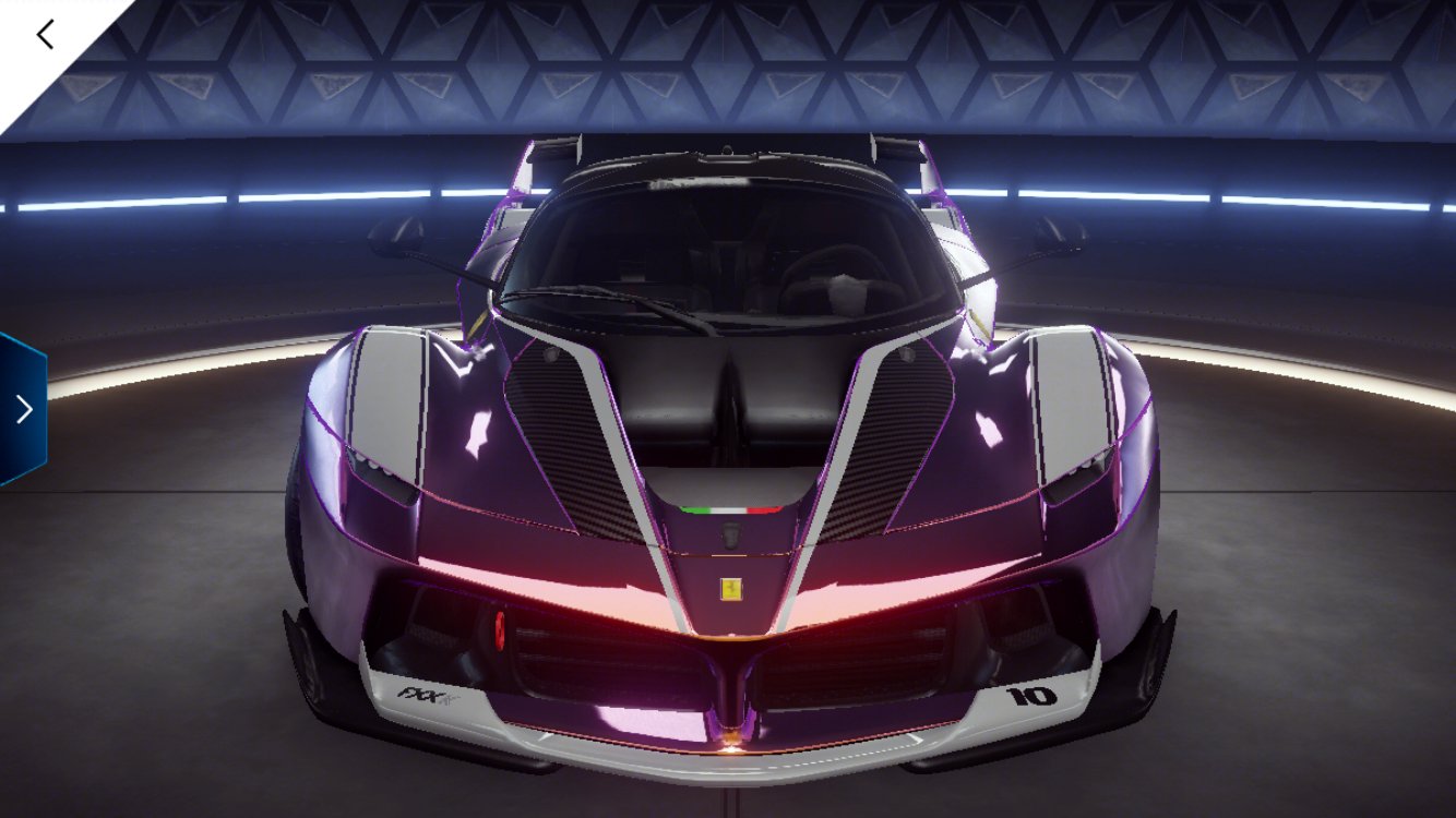 ラ・フェラーリFXX 290万ドルのフェラーリ「FXX K」に、F1ドライヴァーが乗ってみた