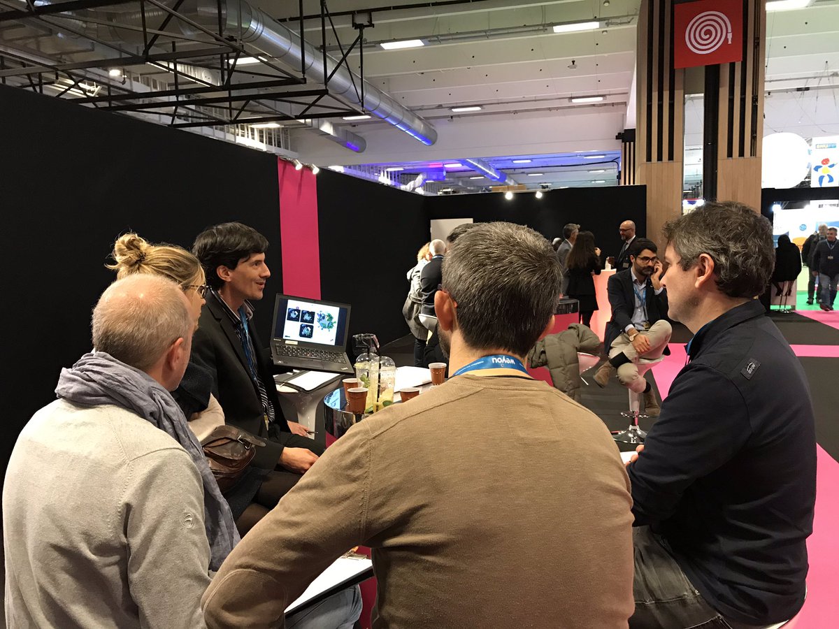 RubanYannick's tweet photo. Quand le salon educatice permet des rencontres et échanges entre formateurs de plusieurs départements. 
@dsden61 https://t.co/lfMgvE8MJ4