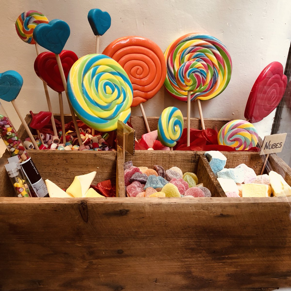 Welcome to papabubble Barcelona ♥️
Carrer Ample 28