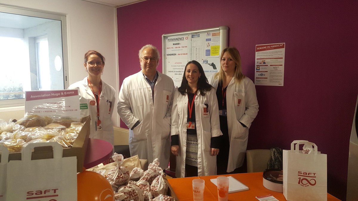 Saft_batteries's tweet photo. A l’occasion de la #SEEPH2018, le site de Saft à Nersac propose des brioches à la vente. Les fonds récoltés seront reversés à l’association Hugo &amp; Emma au profit du combat pour l’essai clinique. #HugoEtEmma #sanslimites https://t.co/fxWvLvyirX