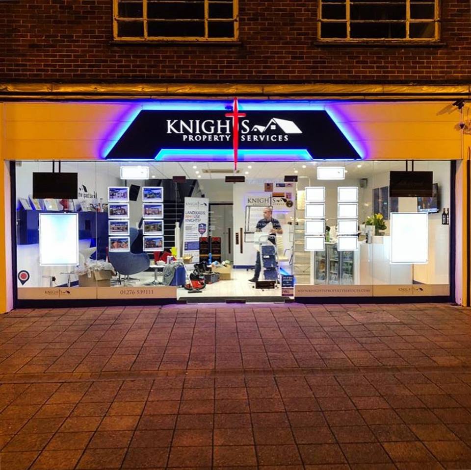KremerSignsUK's tweet photo. ⭐️ New Graphics &amp; LED Cable Displays Installed ⭐️

Kremer Signs have supplied &amp; installed bespoke LED Light Pockets and Window Graphics for long standing customer @KnightsPS . The install has transformed the office front to enable around the clock exposure. https://t.co/Pv1QH4AQbm