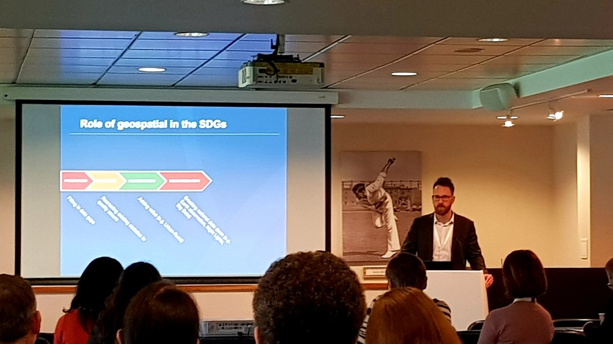 Parallel session on geospatial data. Starting with <a href="/geogale/">Chris Gale</a> talking about its use for #SDGs
It's a very exciting area for innovation and big data.
#GlobalGoals #CHoSC18