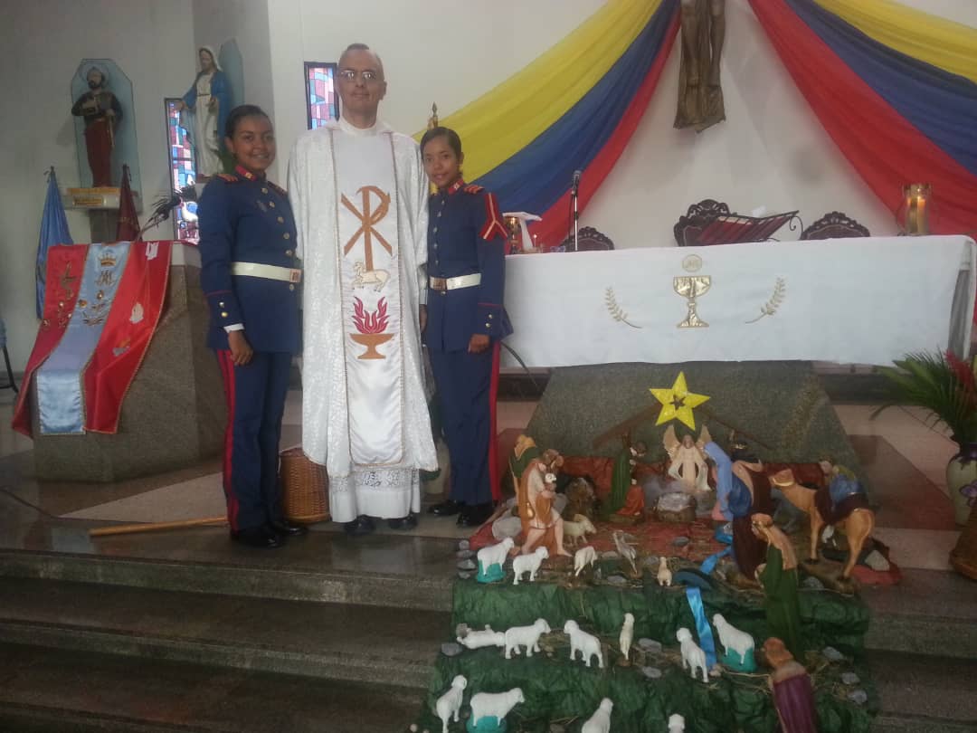 Mcsordimilvzla's tweet photo. Misa de Cristo Rey en la Academia Técnica Militar Bolivariana. @benito_adanm https://t.co/e6mBmlRtlS