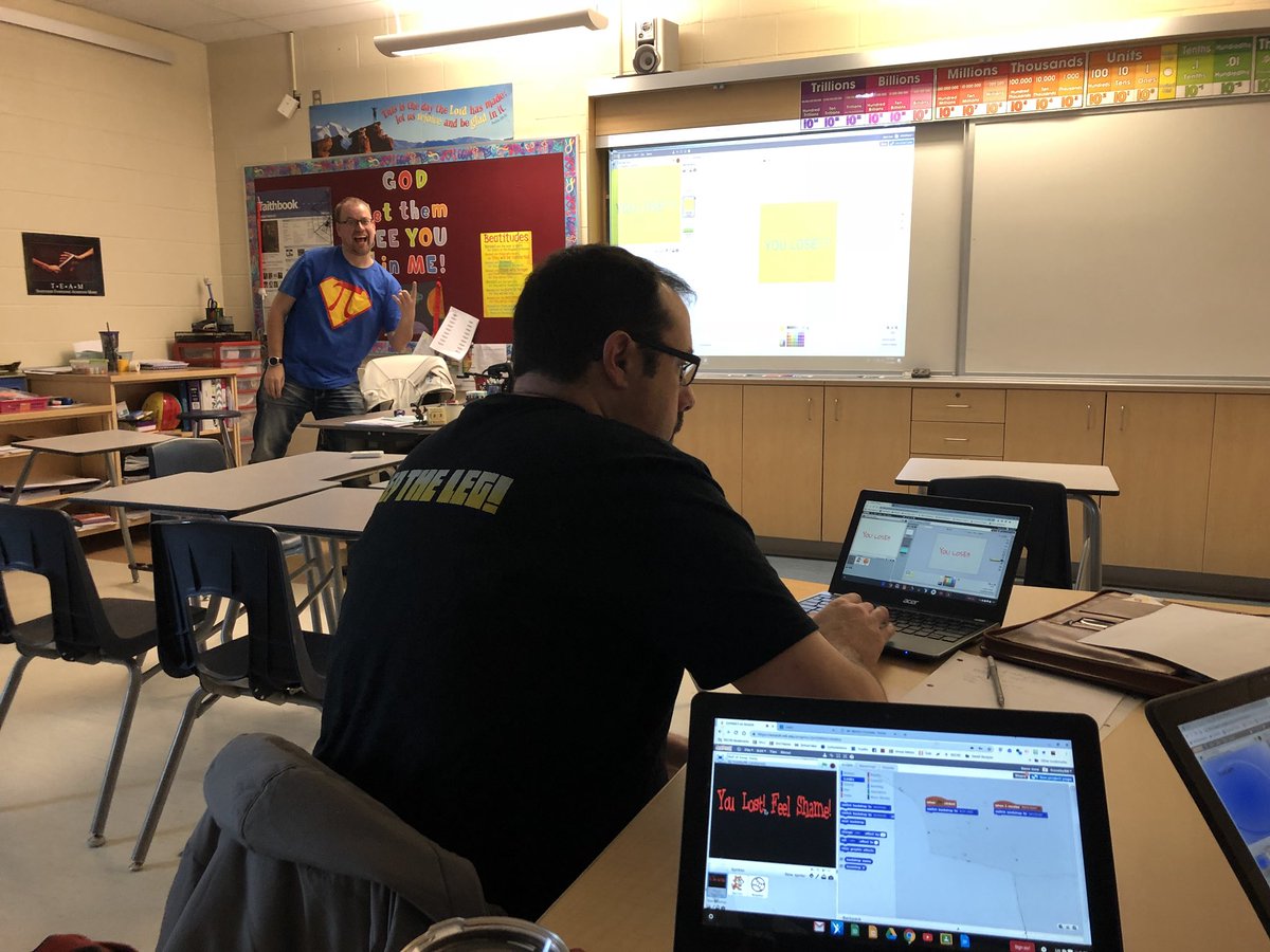 Huseby88's tweet image. Getting our @scratch on with @d_martin05 this morning! Learning by doing is the best PD! Can’t wait to explore this with the kids... #codingfordummies @rdcrs @FatherHenriVS
