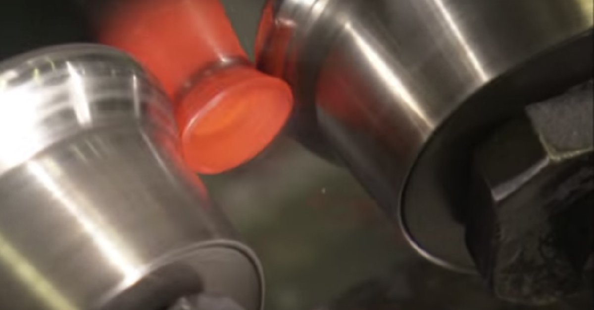 Pierce_Ind's tweet photo. The packaging industry has a wide variety of uses for rollers. That’s why we have a team of engineers dedicated to creating #custom #designs for your specific applications. 

Interested in consulting with a designer?

https://t.co/BZaR2ei5Fc https://t.co/86NzWO1Jq4