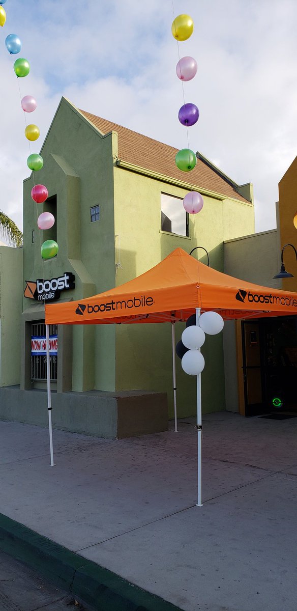 gusito714's tweet image. We are ready and open for bussines #orangefriday #boostnation #boostmobile @noreen_vip @Alicia_SPG @DaveBerginVIP @CGuzmanVIP