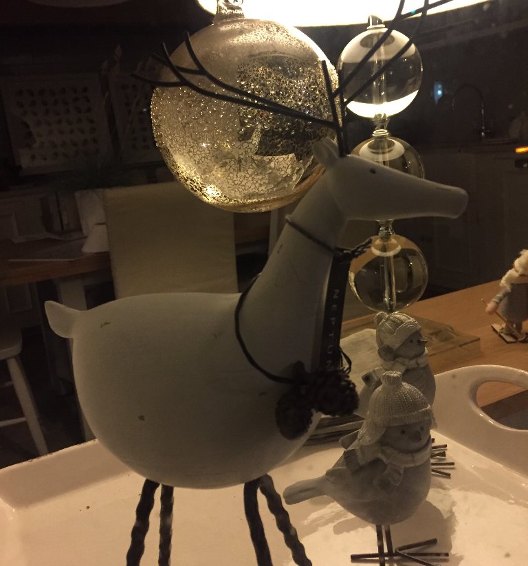 NeptuneWilton's tweet photo. Christmas has arrived at Neptune by Wilton Kitchens

#Neptune #Wilton #Salisbury #ChristmasSpirit https://t.co/owKBUGBuy9