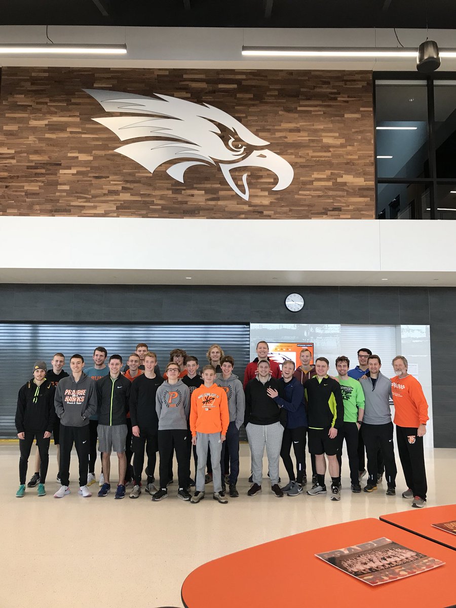 CRPrairieTrack's tweet photo. PHawk Strong! PXC family from 2005 to 2023! Thanks for coming this morning! #AlumniRun https://t.co/aVsUS07rmP