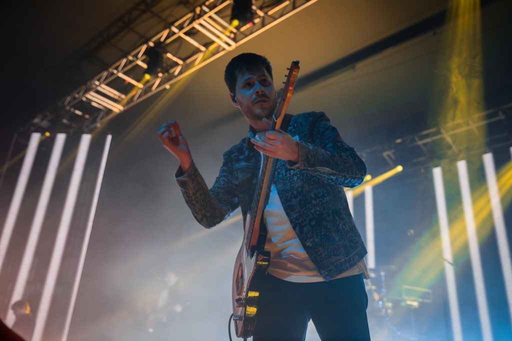 Aliceem's tweet photo. . @youmeatsix last night in Birmingham 🙌🏻 https://t.co/259cLfSxu9