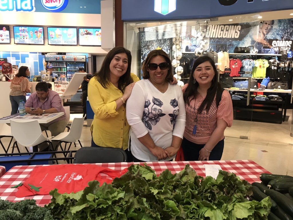 #OHiggins ya comenzó el cooking show de HortiCrece con hortalizas de especialidad con al chef de Tentaciones de Karla del <a href="/Gastro_Rancagua/">BarrioGastro.Rgua</a>. <a href="/CorfoOHiggins/">Corfo O'Higgins</a> <a href="/cpvdesarrolla/">Copeval Desarrolla</a>