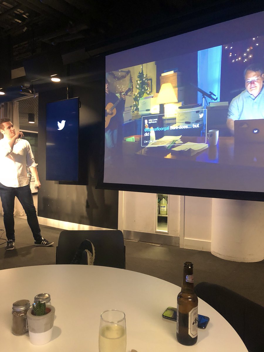 RhiannaE's tweet image. Brillo TeaTime @stewartrussell and his masterpiece ✨ #NotARetailStore @johnlewis