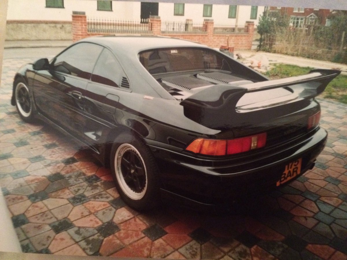 classiccarguru1's tweet photo. @Carpervert @Jaguar How about this lil #Toyota MR2 I imported from Japan with a full #Bomax Jap road racing body kit many years ago 😳
#FastFurious #TheShameOfItAll 😉
#blackcarfriday https://t.co/y2z1xIo4ig