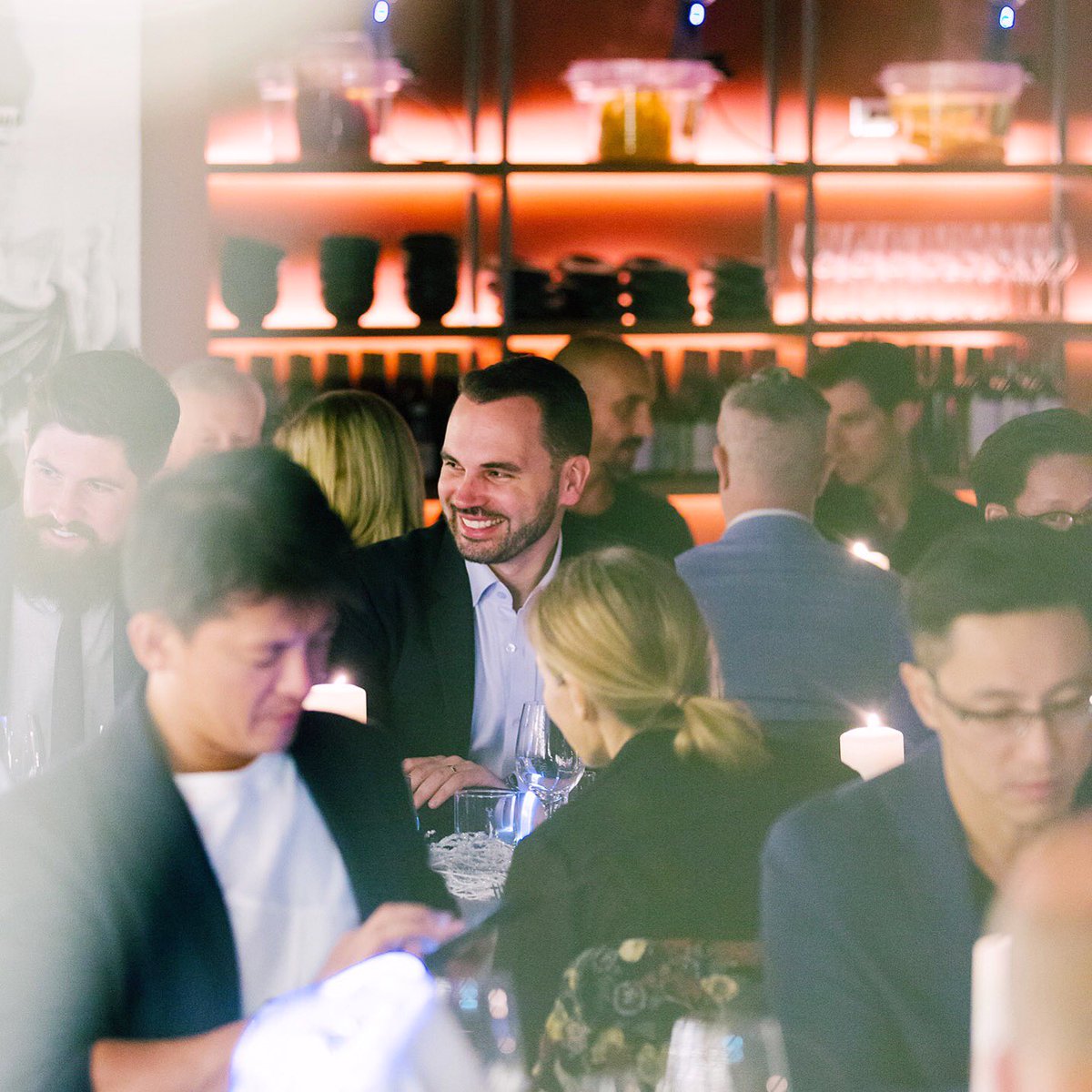 It’s *officially* holiday season✨ Host your next corporate lunch with us - we are just steps away from the Financial District #CopetinTO #EventsTO #Toronto #HolidaySeason