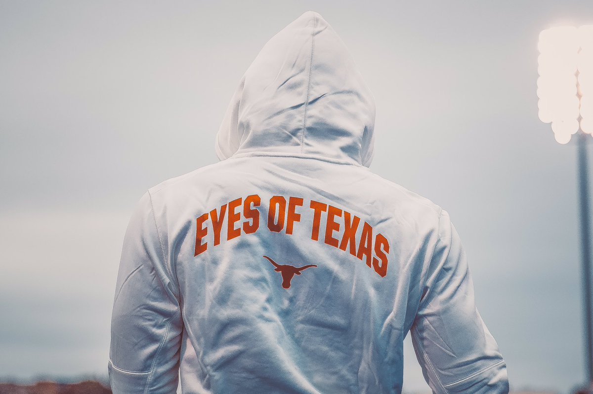 TexasFootball's tweet photo. 😤

#ThisIsTexas #HookEm https://t.co/nWCW3cOCbb