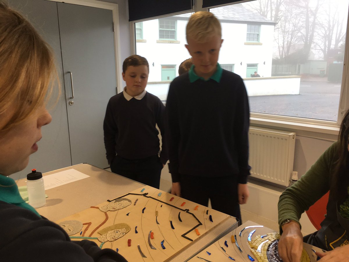 AusLexiconClub's tweet photo. Thank you @stmaryswhitkirk for inviting us to be part of your history by placing tiles in the mosaic. We had a lovely time. @austhorpeschool https://t.co/SOznLFZbEW