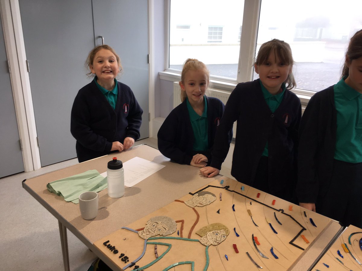 AusLexiconClub's tweet photo. Thank you @stmaryswhitkirk for inviting us to be part of your history by placing tiles in the mosaic. We had a lovely time. @austhorpeschool https://t.co/SOznLFZbEW