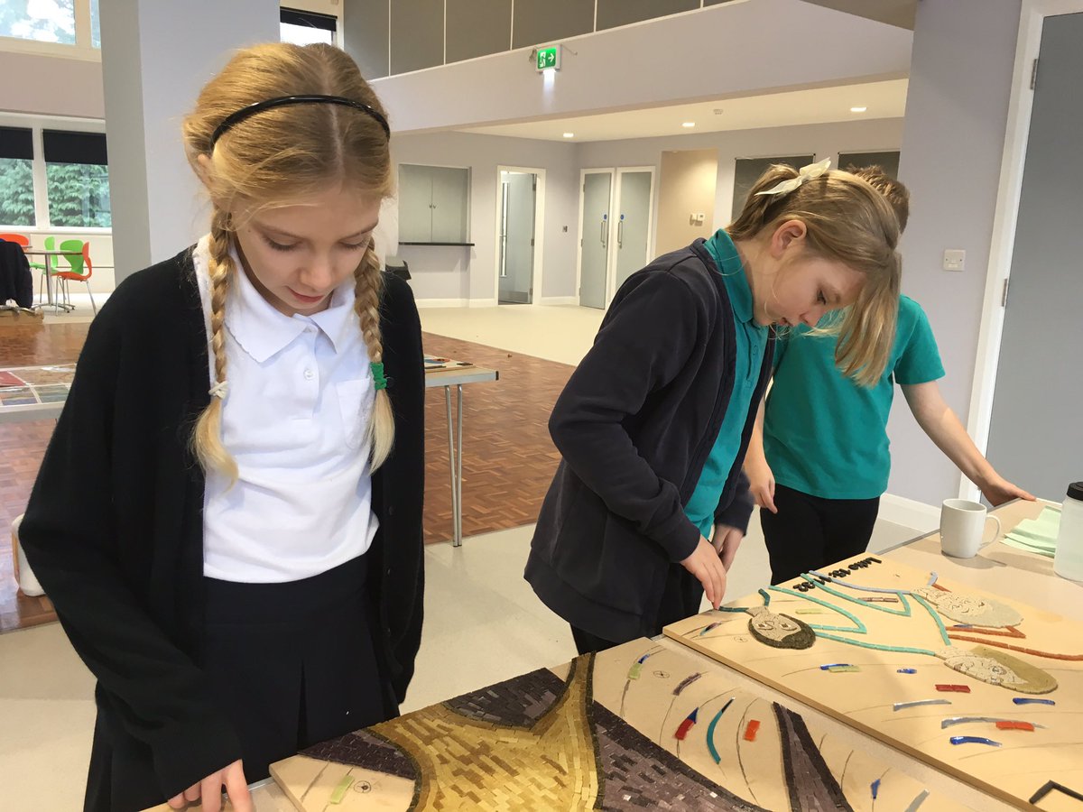 AusLexiconClub's tweet photo. Thank you @stmaryswhitkirk for inviting us to be part of your history by placing tiles in the mosaic. We had a lovely time. @austhorpeschool https://t.co/SOznLFZbEW
