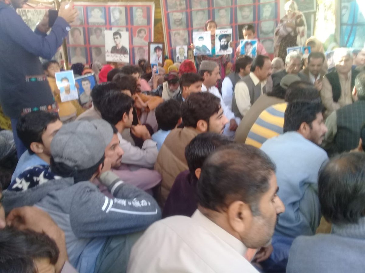SeemaBaluch's tweet photo. Central Committee Members and Zonal Members of Balochistan National Party ( BNP ) came in Token Hunger Strike Camp, Quetta in solidarity with Baloch Missing Persons Families. #SaveBalochMissingPersons https://t.co/RCZdl1kVw6