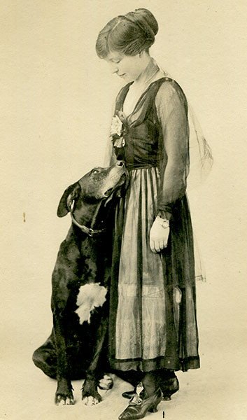 UL_SpecColl's tweet photo. For today's #ArchiveAnimals, and so soon after the centenary of WWI, we've chosen a famous dog from our online exhibition #LongWayToTipperary - Capt Pat Armstrong's Great Dane Dusky pictured here with his sister Jess c1920 #ArmstrongCollection @UL_Library https://t.co/H5qHpR53w8 https://t.co/C9VKYD2Snu