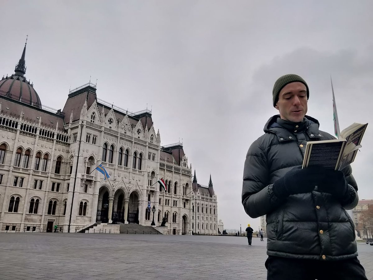 Viktor Mák tweet media