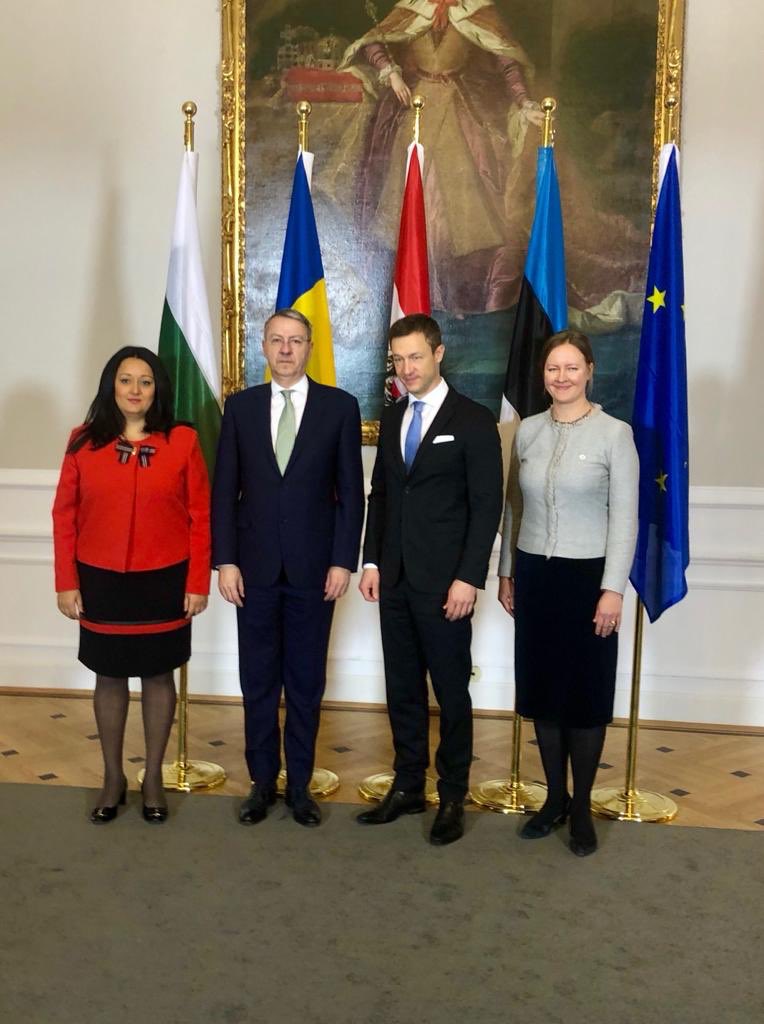 Happy  to join the final reunion of the EU Pres Trio Estonia-Bulgaria-Austria. Great talks w/ <a href="/Gernot_Bluemel/">Gernot Blümel</a>, Marika Linntam, <a href="/LilyanaPavlova/">Lilyana Pavlova</a>, focus on coordination for a smooth, coherent transition between Trios. #RO2019EU will frthr advance the EU agenda w/ the #futureoftheEU